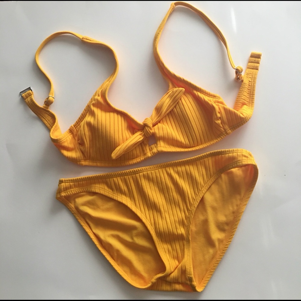 XHILIRATION Bikini Yellow Ribbed Adjustable Staps